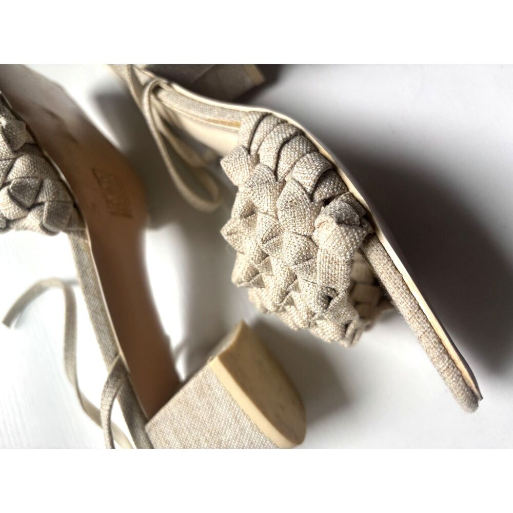 Public Desire Got This block heeled sandals with woven detail in natural Size 10